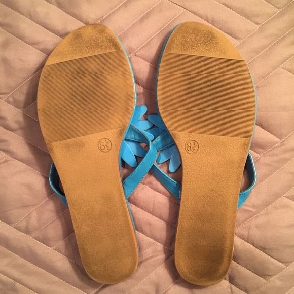 Flip flops - Picture 2 of 2